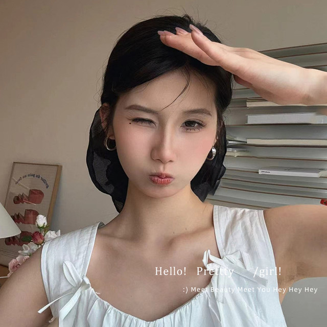 Extra large fairy-like large intestine hair circle for women 2025 new black double-layer large flower head rope high-end head flower hair accessories