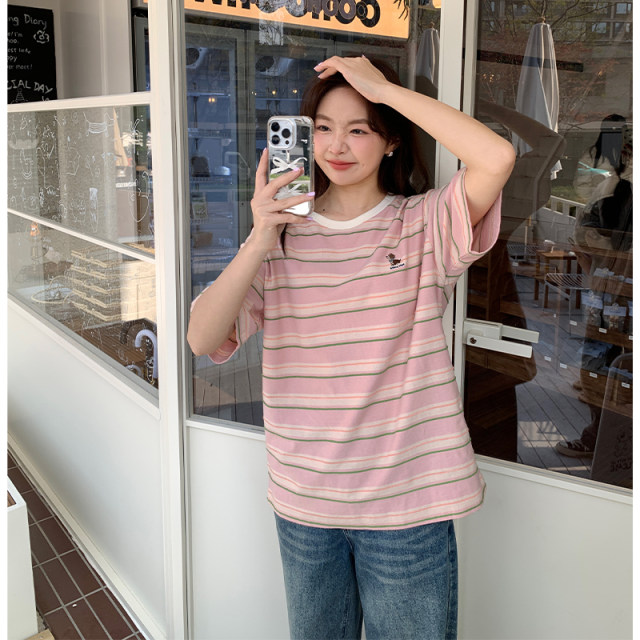 Yoe short-sleeved T-shirt women's top pink summer new round neck loose striped niche puppy embroidery large version of women's clothing
