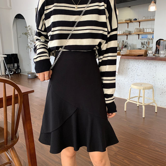 Large size skirt fishtail skirt ruffled skirt women fat mm autumn and winter G Korean version hip-packing A-line skirt mid-length skirt cover skirt
