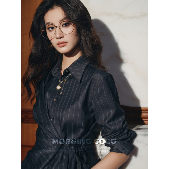 morningcoco old money style dark gray striped shirt women's spring and autumn design sense commuting trousers suit shirt
