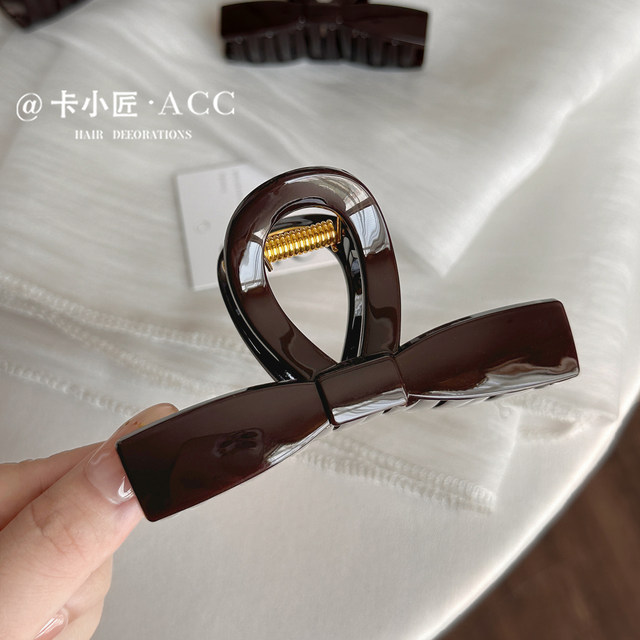 Zhao Lusi's same simple bow-knot grab clip for women, 2025 new style shark clip, hair clip for back of head
