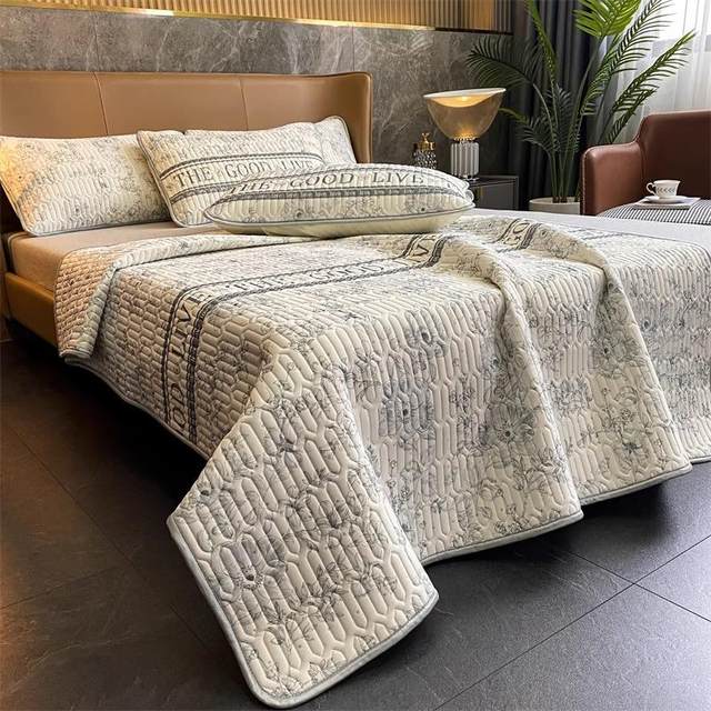 Class A mother and baby grade summer ice silk latex mat three-piece set of bed sheets with bed sheets that can be machine-washed air-conditioning soft mat