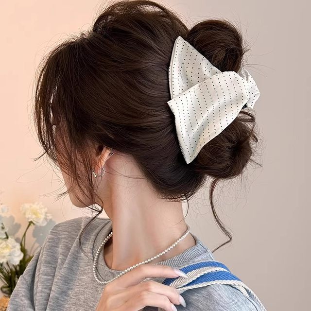 French Hepburn style fabric polka dot grab clip, fashionable temperament hair clip on the back of the head, hair shark clip, Korean hair accessory
