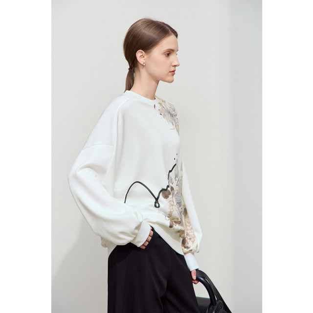 AMII2025 spring new leisure reduction round neck art sense Fanhua letters printing sweater women's loose top
