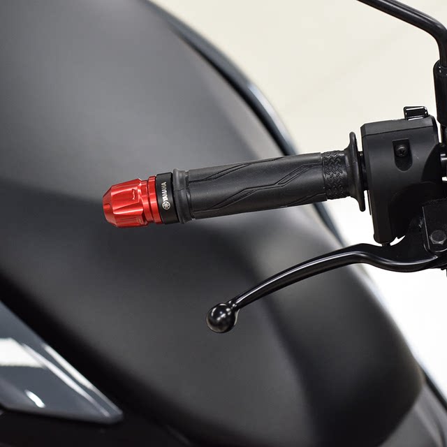 CHEKIS is suitable for Yamaha NMAX155/125 modified handlebar plug balance block aluminum alloy handlebar terminal
