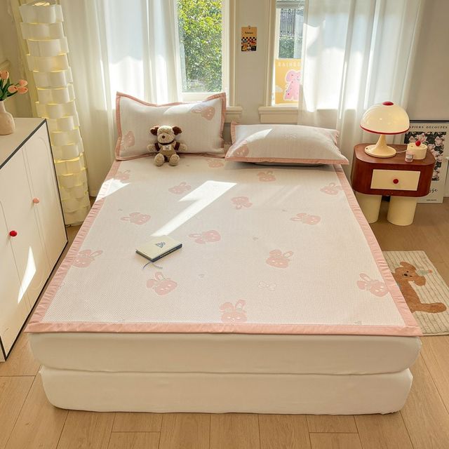 
Category A maternal and infant grade icedoudou mat three-piece set summer ice silk mat student dormitory single summer children's mat