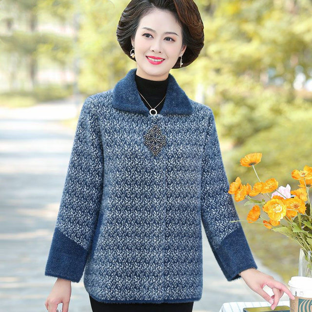 Mother's clothing autumn and winter mink fleece jacket middle-aged and elderly women's short noble thickened sweater cardigan top