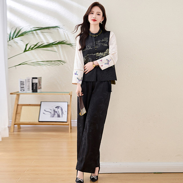 Xincan Haowu Women's Fashion Temperament 2025 Spring Women's Clothing New Chinese Embroidered Acacia Cloud Pattern Vest Jacket