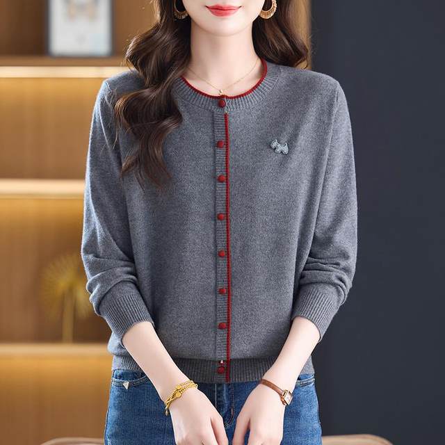 Speedy mom wear autumn new round neck sweater women's loose large size foreign style age-reducing sweater bottoming shirt spring and autumn