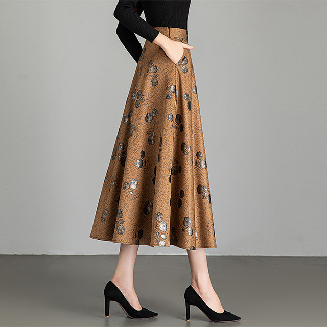 Printed skirt for women Spring and Autumn 2025 new high-waisted A-line skirt mid-length versatile slim large-size hip umbrella skirt
