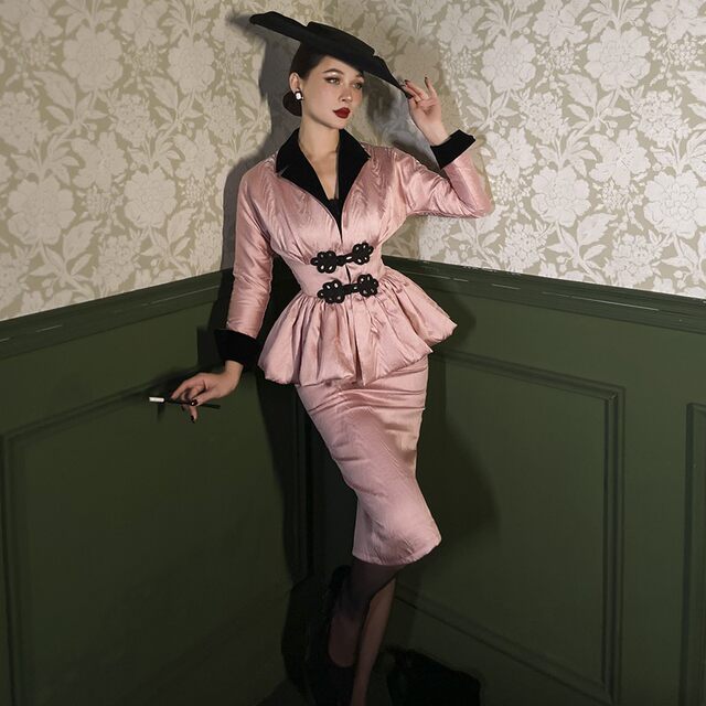 Le palais vintage original autumn and winter new pink brocade high-waisted hip-packing easy to match with a pencil skirt