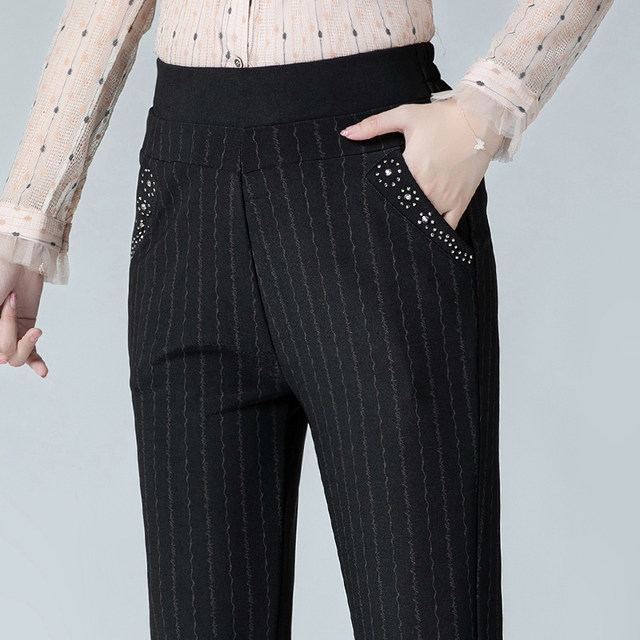 Mom's pants for outer wear in autumn and winter, plus velvet and thickened straight trousers with elastic waist, middle-aged and elderly women's trousers, plus size plus fat
