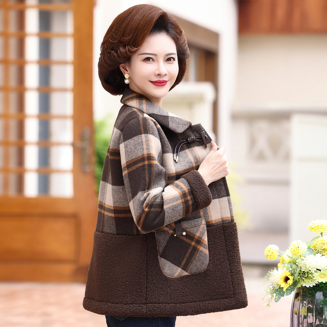 Middle -aged mother spring and autumn, velvet thick lattice woolen jacket, middle -aged and elderly women's new foreign gas -keeping shirt