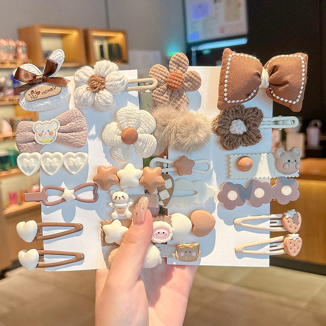 Autumn and winter cute bear plush hair clip for women side bangs hair clip for children 2025 new clip headband clip