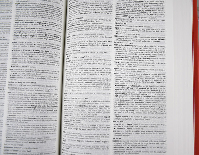 Original English version The Chambers Dictionary 13th Edition Chambers English Dictionary 13th Edition Hardcover English version Imported original English book