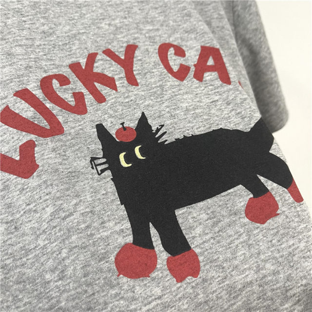 Lucky cats~Love this lump grey! Korean round neck cartoon short-sleeved T-shirt top 24 summer clothing for women