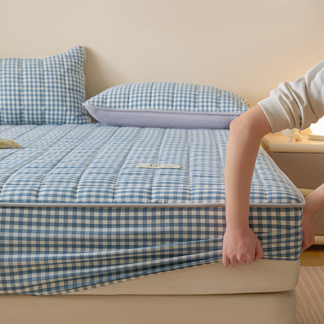 Thickened quilted bed sheet single piece pure cotton dirt-proof bed cover bed cover 2025 new mattress cover protective cover bed sheet