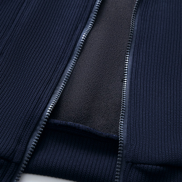 Mom's new winter sports suit, middle-aged two-piece set, women's velvet winter top, casual warm winter clothes