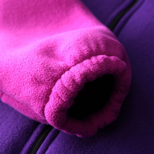 Middle-aged and elderly fleece jacket outdoor warm clothing middle-aged mother autumn and winter fleece sweatshirt elderly top women
