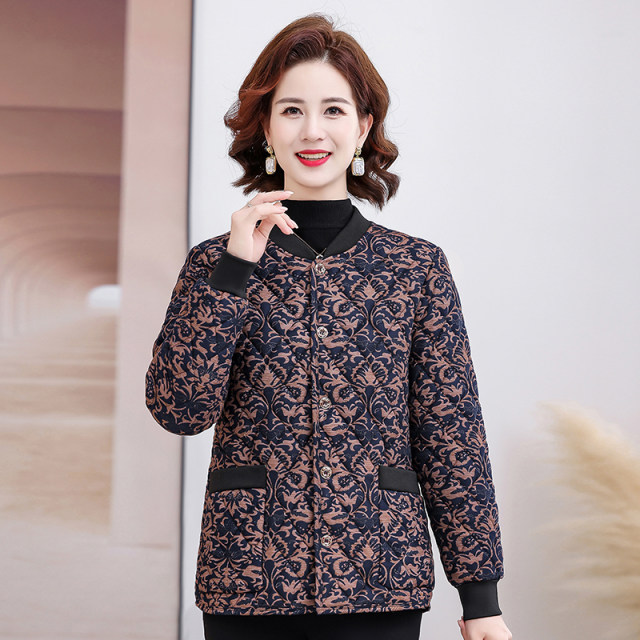 Mom's new small cotton jacket short close-fitting thin and fashionable elderly cotton jacket in winter wear middle-aged and elderly cotton jacket for women
