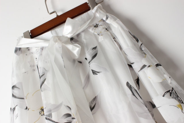 Ou Gen Skirt Printing Puff Puff Umbrella Skirt Vientiane Lands Ladies Love Short Skirt 2024 Summer Printing Princess Skirt Loose