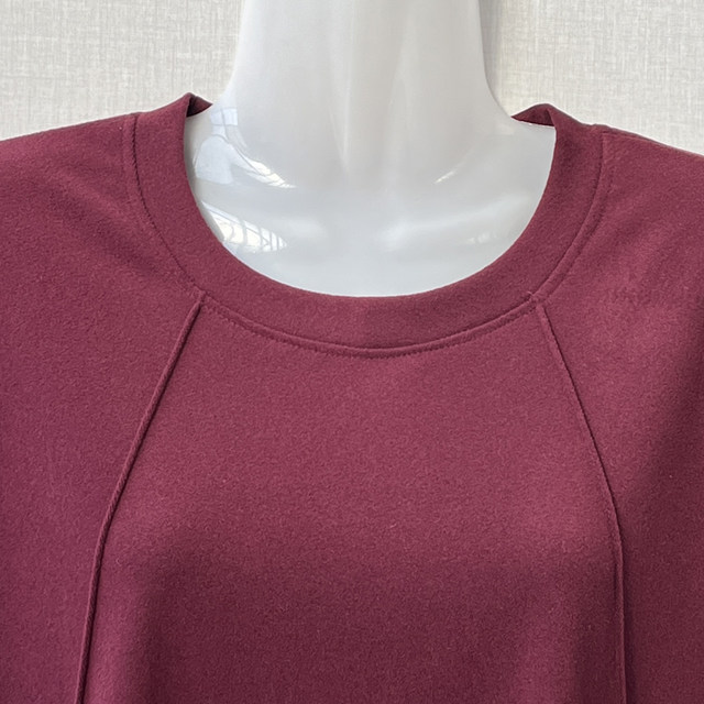 Middle-aged mother spring new long-sleeved T-shirt for middle-aged and elderly women spring and autumn loose flesh-covering German velvet bottoming shirt can be worn outside