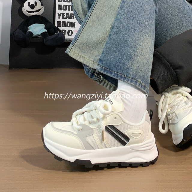 Humanistic soft-soled couple's sports shoes for women in winter plus velvet original versatile lightweight breathable white shoes for men and women