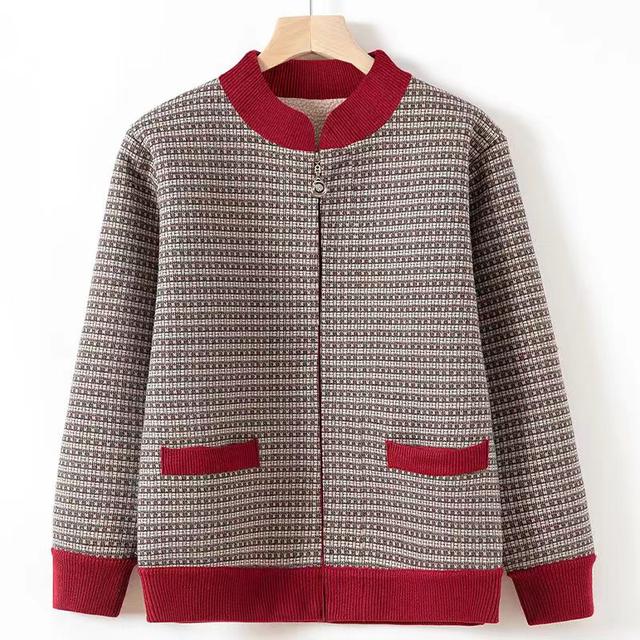 Middle-aged and elderly autumn and winter coats for women, grandma, fashionable tops, plus velvet, thickened mother, small wife, warm shirt