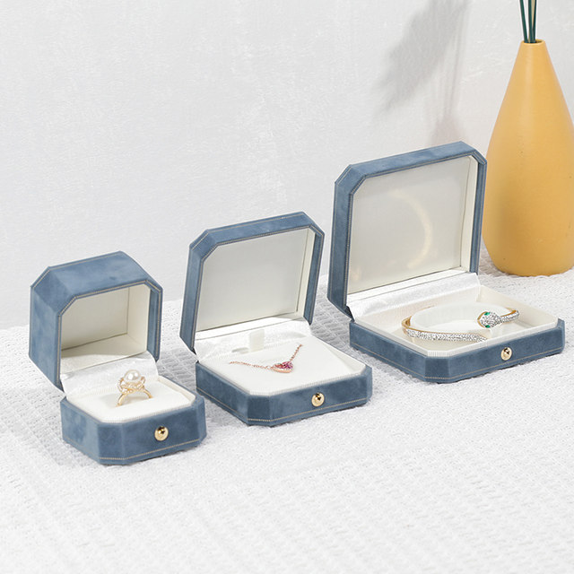 Star anise lace proposal nail buckle jewelry box ring pendant box fashion noble bracelet necklace set decoration box