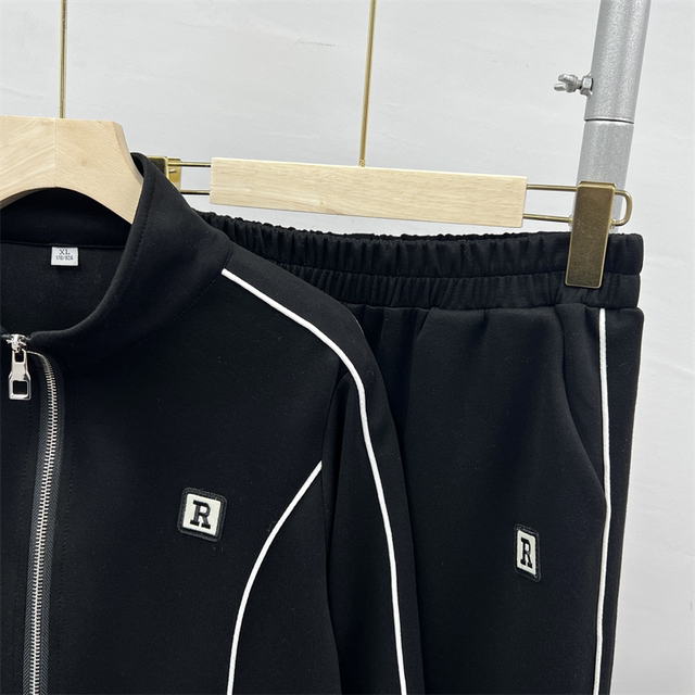 Middle-aged mother spring sportswear suit fashionable new style middle-aged and elderly women spring and autumn casual fashionable jacket pants