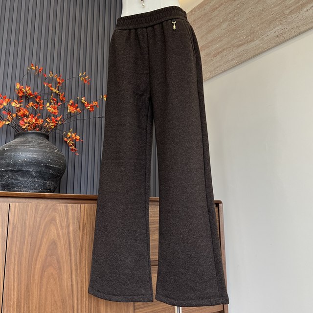 Fashionable temperament elastic waist mother's wear new autumn and winter trousers middle-aged and elderly women's straight trousers versatile slimming trousers