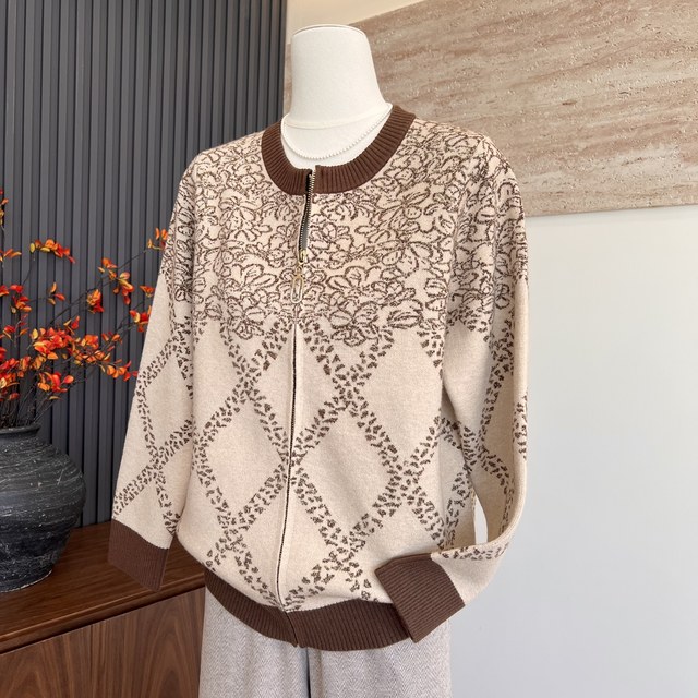 Mom's new autumn fashion knitted top vintage zipper cardigan middle-aged women's round neck commuter jacket