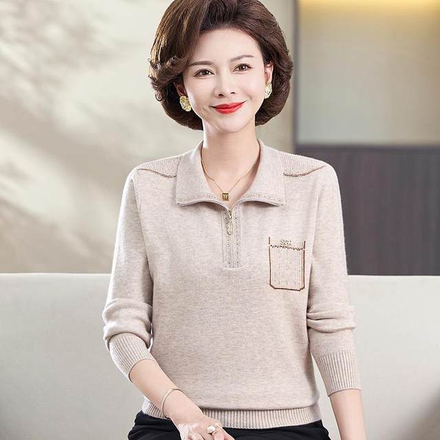 Autumn and winter middle-aged and elderly women's large size half-zip woolen sweater, fashionable mother's knitted long-sleeved lapel bottoming shirt