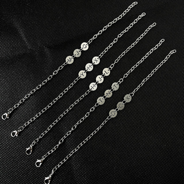 Stainless steel customizable 26 letter bracelet does not fade Times Youth League TFBOYS Song Yaxuan Liu Yaowen peripherals