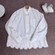 Large size temperament design lace spliced ​​white shirt for women in winter fat mm loose and slim inner layer top