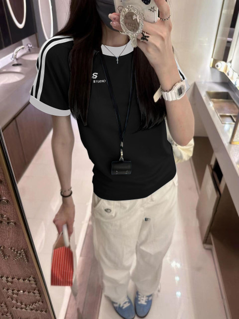 Design Sensory Little Personal Practice Three Bars Pure Cotton Short -sleeved T -shirt Female Summer Summer Solid Girl Short Slim
