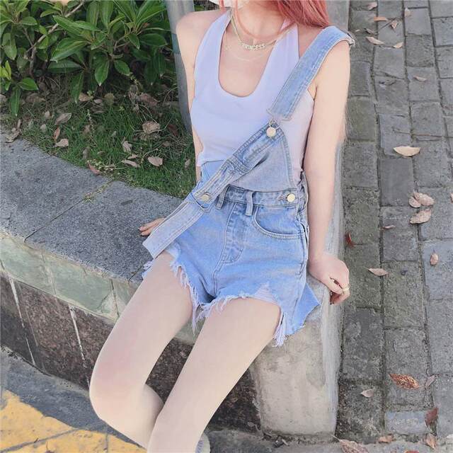 Denim back trousers short summer new hairy loose, age -reducing A -line wide -leg hot pants short pants ins tide