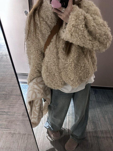 The upgrade is the fur and the down jacket!
