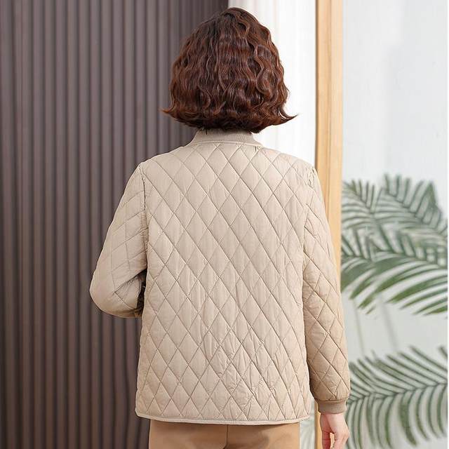 Middle-aged and elderly mothers wear down cotton jackets for women in autumn and winter new styles for wearing thin and warm cotton jackets for wearing small cotton jackets for wearing
