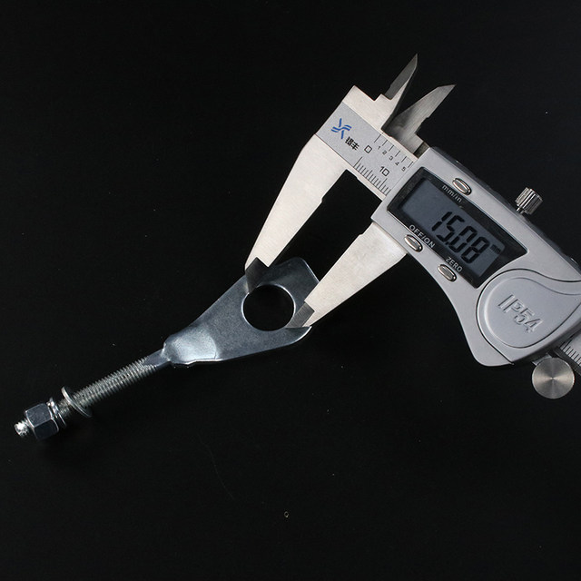 Xindazhou Bentian Motorcycle CBF125 Little War Eagle SDH125-51A Chain Adjuster Rear Pull Thousand Jin [Jin equals 0.5 kg] screw