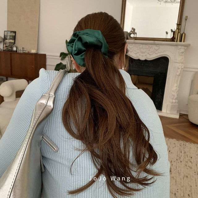 Heavy silk! 30mm intestinal rings and necklaces of the same style as Xiaohui Hair ring headdress large intestinal hair rope hair accessories satin women's head rope