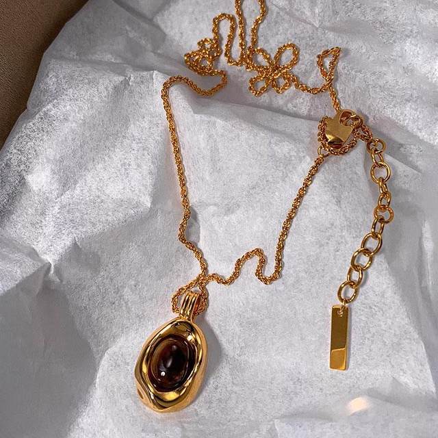 Maillard Tiger Eye Long Sweater Chain Accessories Women's Autumn and Winter Light Luxurious and High-Grade Retro Necklace Pendant