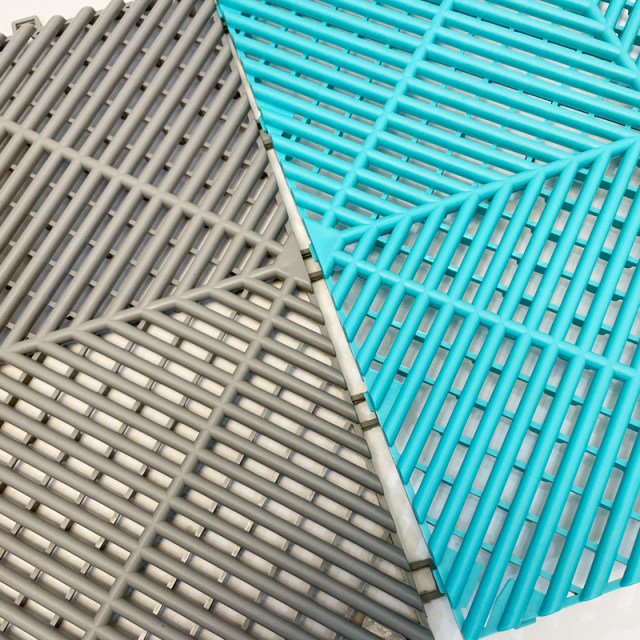 Anti-theft window pad balcony flower stand guardrail leak-proof mesh pad plastic hard board window sill storage partition anti-fall baffle