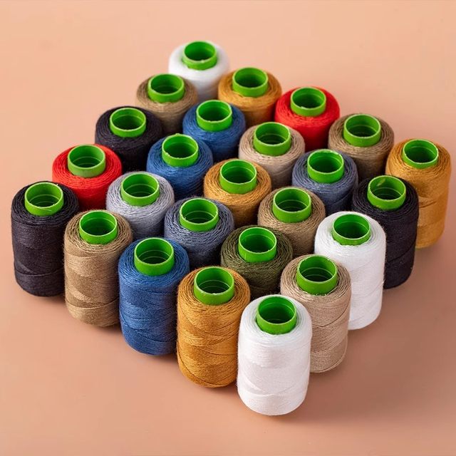 Sewing thread roll Household hand-sewing thread black and white thread patch sewing clothes needle and thread color pagoda thread