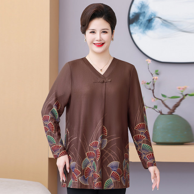 2025 new fashionable mother spring clothes plus fat base shirt long sleeve middle-aged and elderly people extra-large size spring and autumn top for women
