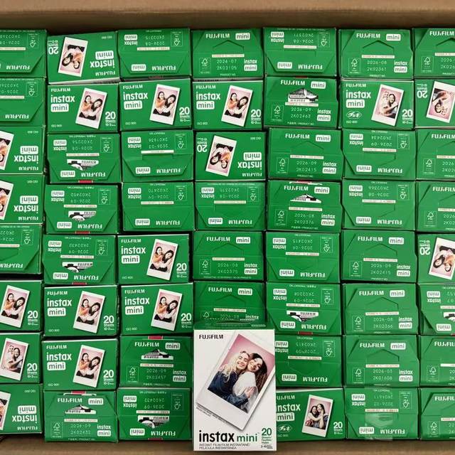 Fuji mini instant photo paper mini 7/9/11/12/40/90 universal white border three inches 20 sheets in box