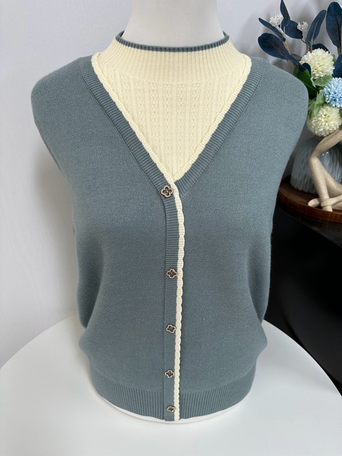 Extra large size autumn and winter mother's wear wool sweater loose plus velvet thickened sweater half turtleneck middle-aged and elderly warm tops for women