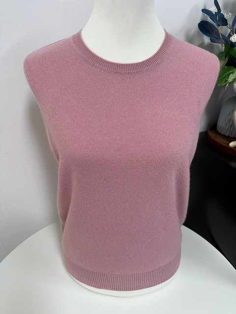 Autumn and winter loose 100 pure wool mothers pretend to be solid color knitted round neck middle -aged and elderly short bottom shirt women's top
