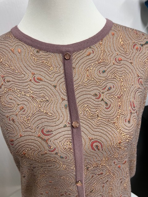 Spring and Autumn New Products Thin Loose Loose Large -size Temperament Mom Moms Plasses Middle -Elderly Long -sleeved Bottom Sweat Sweat
