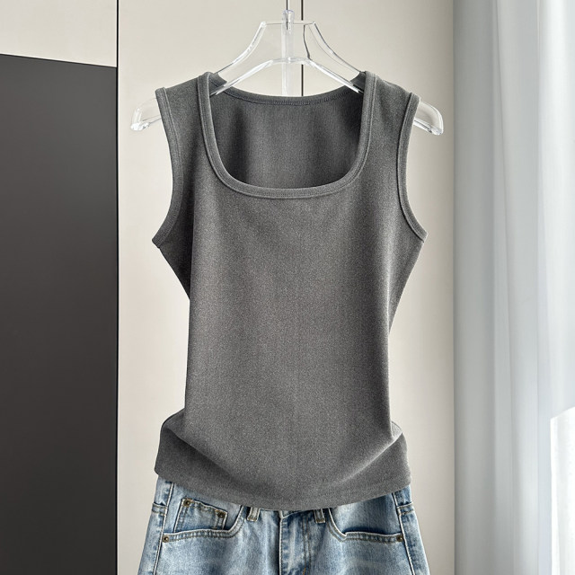 Square collar suspender vest for women thickened and warm inner wear in autumn and winter plus velvet wide shoulder cover sleeveless bottoming shirt top
